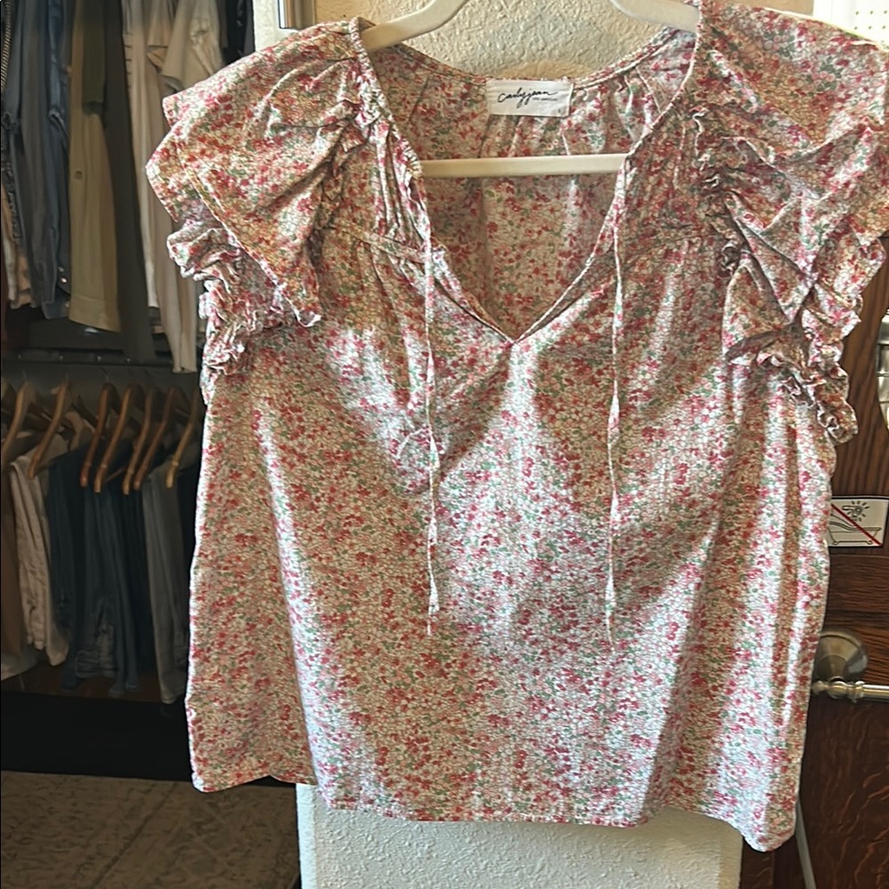 Floral Ruffle Sleeve Top